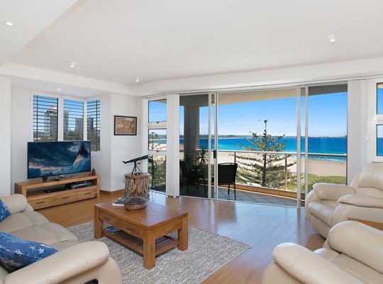 Modern 2-Bedroom Apartment in London